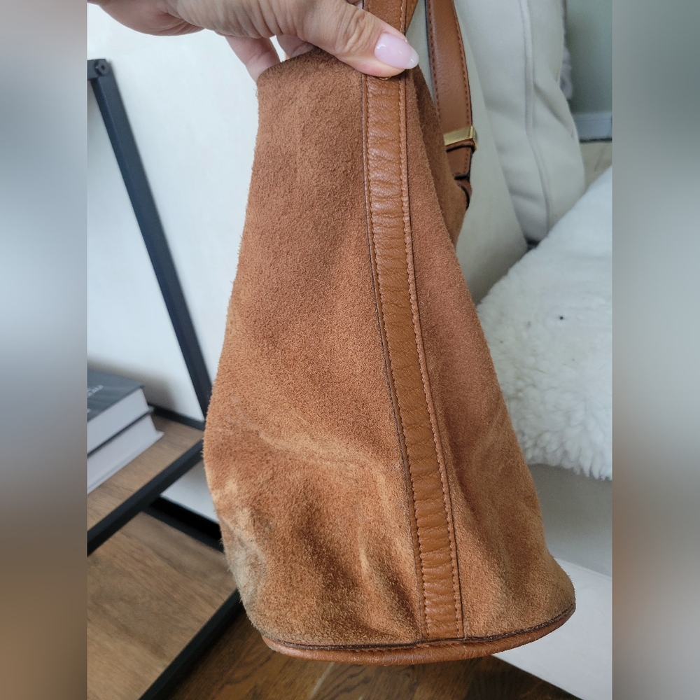 🌿 Michael Kors Cognac Reversible Pebble Leather/suade bag with pouch - Picture 9 of 15